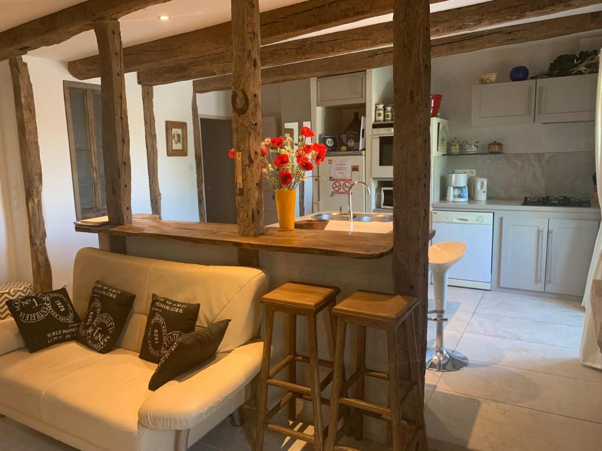 La Maison De Chloe Senouillac Экстерьер фото